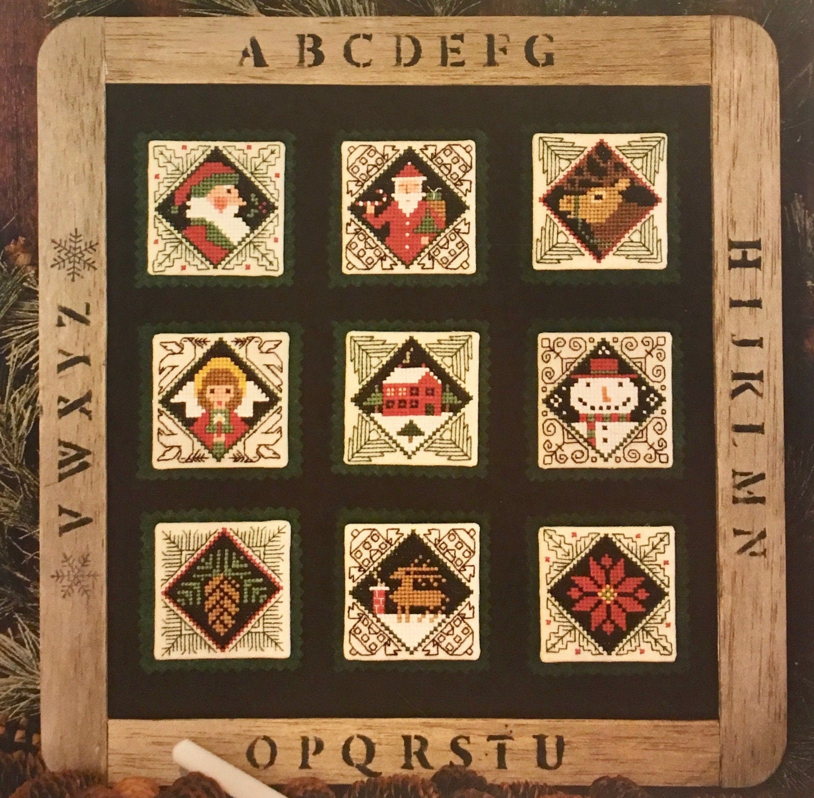 Prairie Schooler CHRISTMAS FAVORITES Counted Cross Stitch Pattern Leaflet Design Chart Book No 172