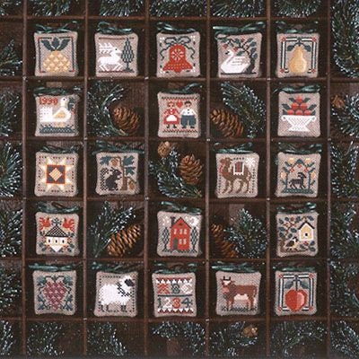 The Prairie Schooler CHRISTMAS MINIATURES Counted Cross Stitch Leaflet Pattern Chart Book No. 29