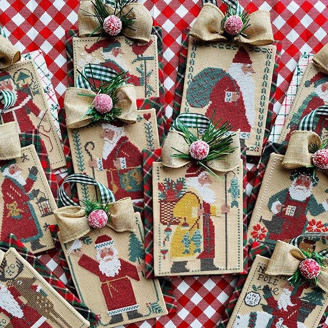 SANTAS REVISITED IV The 1986, 1988 & 1992 Schooler Santas by Prairie Schooler Counted Cross Stitch Pattern, Hoffman Reprint,  Book No. 205