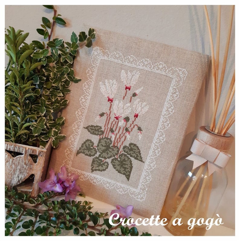 Autumn Cyclamen by Crocette A Gogo  "Ciclamini d'autunno"  Counted Cross Stitch Pattern  Autumn, Cyclamen, Flowers, Italy, PAPER PATTERN