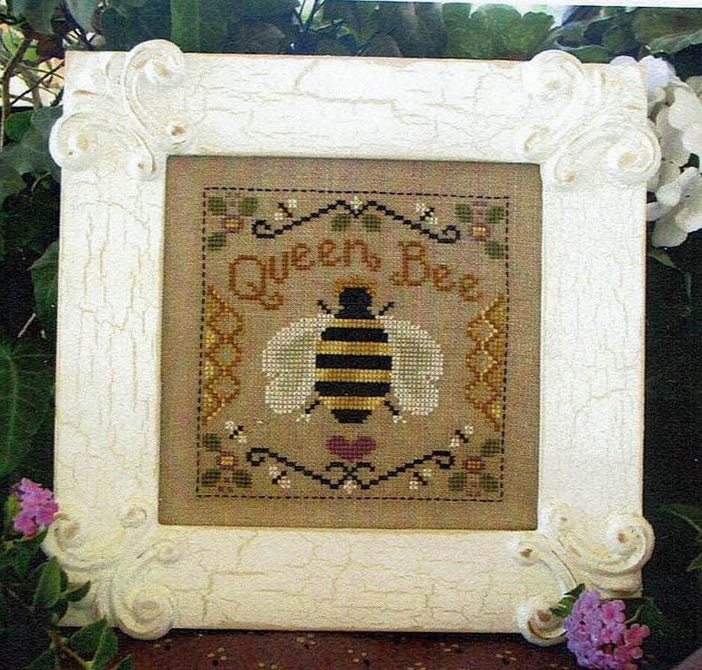LITTLE HOUSE NEEDLEWORKS "Queen Bee" Counted Cross Stitch Pattern, All Dolled Up!, Pattern Only