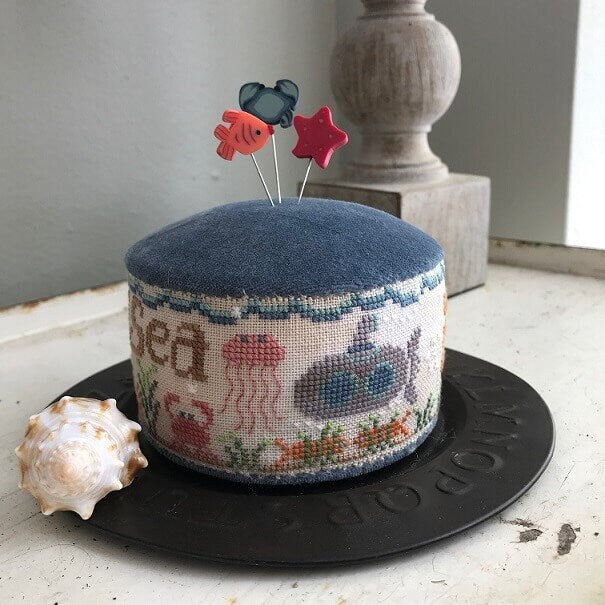 HANDS ON DESIGN "Oh Say Can You Sea" Counted Cross Stitch Pattern & Velveteen Included Plus Pin Set Too!