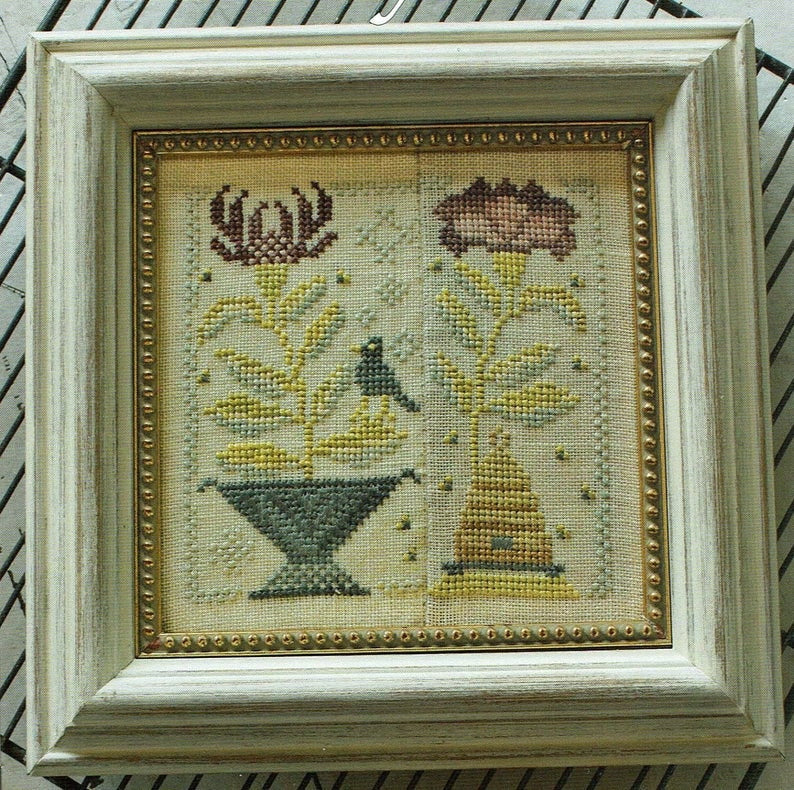 BLACKBIRD DESIGNS " Honey Bee - Garden Club Series #3"  Counted Cross Stitch Pattern Chart, Pattern Only