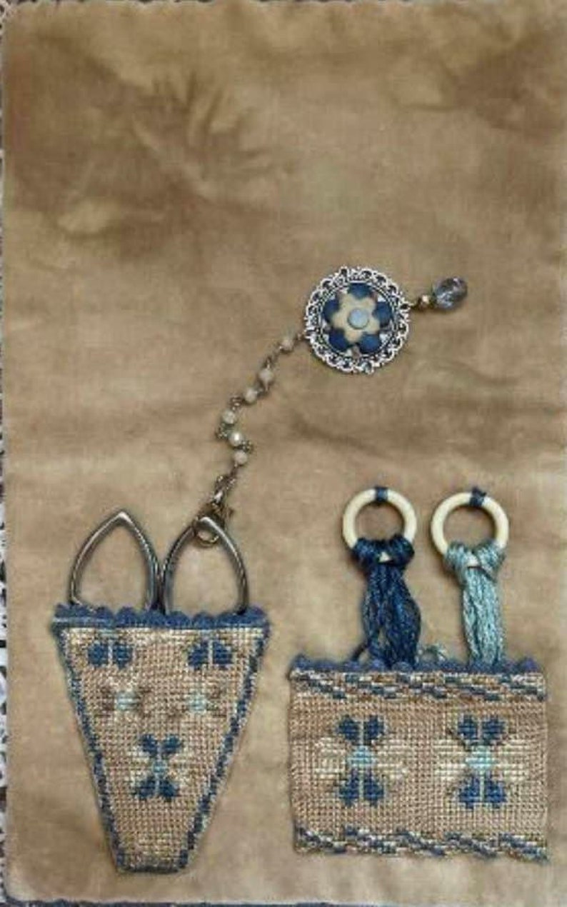 MANI Di DONNA "Blue Peacocks Sewing Set" Counted Cross Stitch Pattern, Chart, Fall Needlework Expo 2021, Pattern ONLY