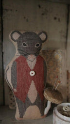 STACY NASH PRIMITIVES "Animal Crackers Series - Monroe"  Counted Cross Stitch Pattern, Chart, Pattern Only