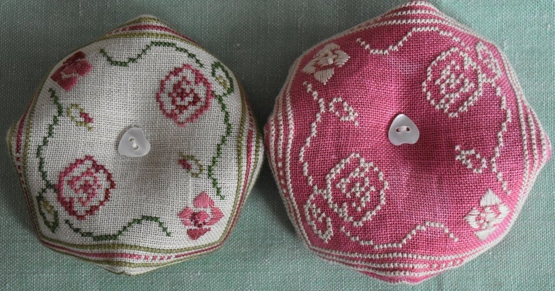 MOJO STITCHES "Wild Rose Biscornu", Counted Cross Stitch Pattern, Fancy Pincushion, Charts, Pattern Only