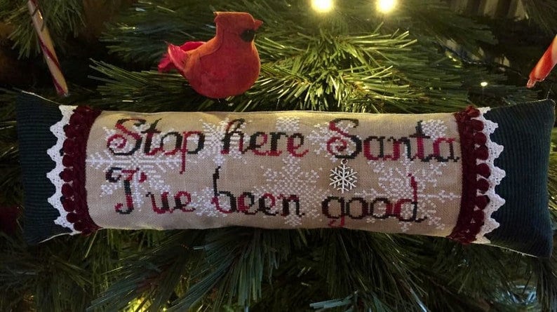 ROVARIS "I've Been Good" Counted Cross Stitch Pattern plus CHARM is Included, Christmas, Winter, Pattern & Charm Only