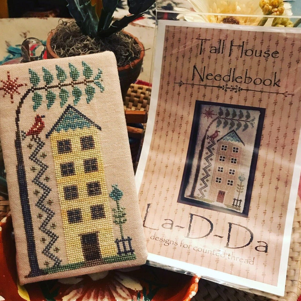 LA~D~DA "Tall House Needlebook"  Counted Cross Stitch Pattern  Chart, Primitive Style, Paper Pattern