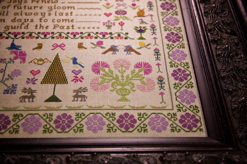 Hands Across the Sea Samplers "Memories of the Past" Counted Cross Stitch Chart, English Sampler, Pattern Only
