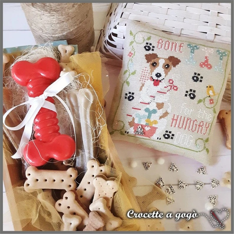 The Little Dog! by CROCETTE A GOGO  Counted Cross Stitch Pattern  Spring, Dog Bones, Pawprints, Pattern Only