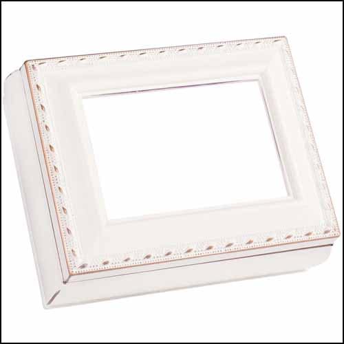 COTTAGE GARDEN "Ivory Rectangular Treasure Box", Display Your Needlework, Picture Frame Style Opening, 3 5/8" x 4 1/2" x 1 7/8"