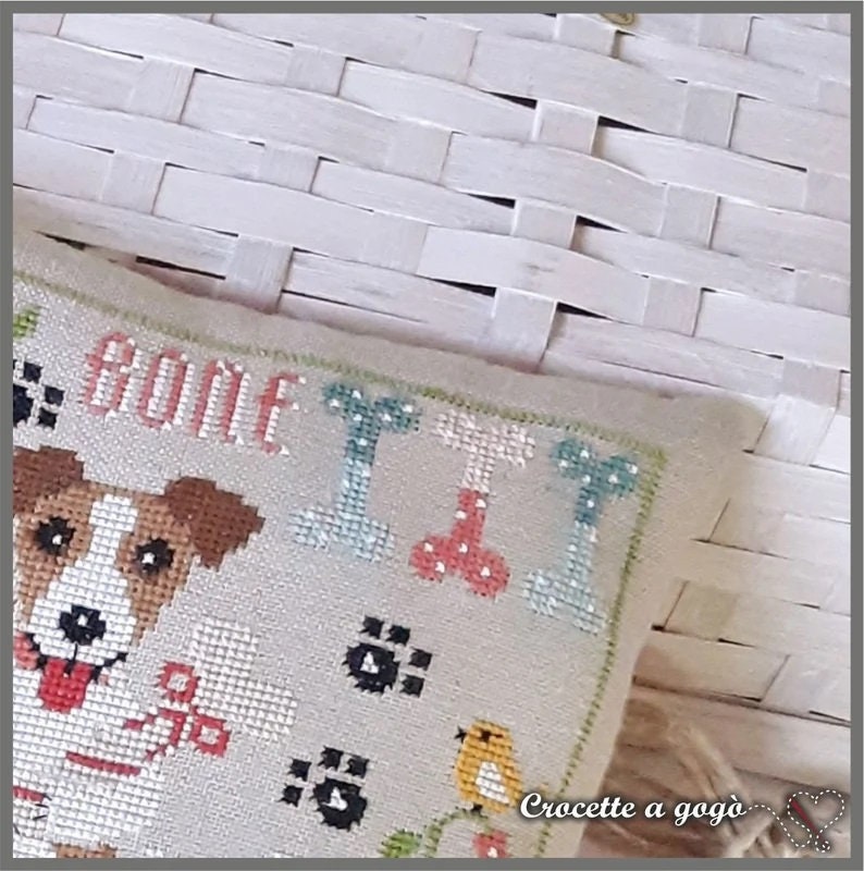The Little Dog! by CROCETTE A GOGO  Counted Cross Stitch Pattern  Spring, Dog Bones, Pawprints, Pattern Only
