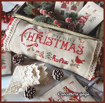 MERRY CHRISTMAS 2022 by Crocette A Gogo    Counted Cross Stitch Paper Pattern  Chart, Presents, Reindeer, Cardinal, Snowflakes, Winter