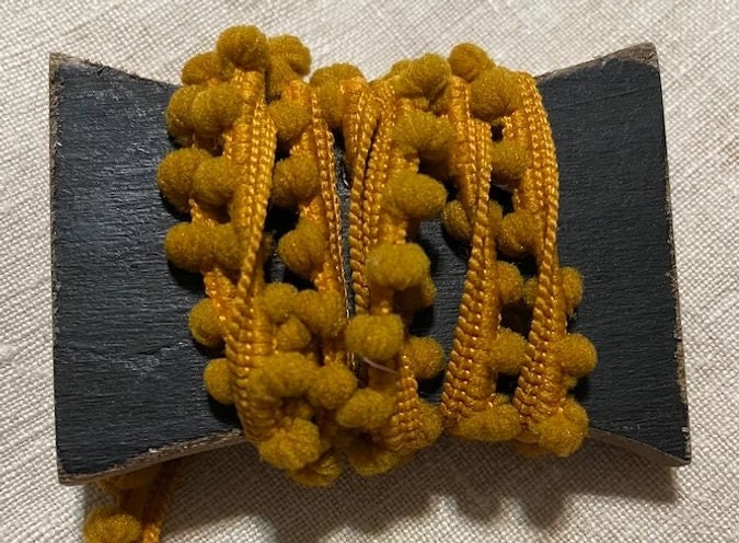 Isa's Gingersnaps ~ MINI POM POM Trim by Dames of the Needle / From the Cauldron  1 Yd  Hand-Dyed Cotton Trim  Finishing Trim