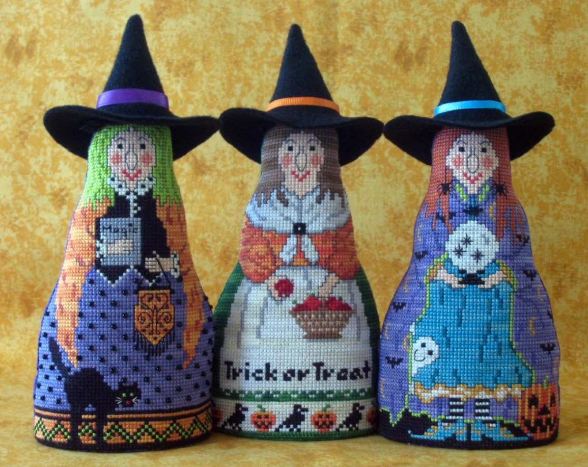 THE NEEDLE'S NOTION "Bewitching Trio" Counted Cross Stitch Pattern, Chart, Halloween, Autumn, Pattern Only