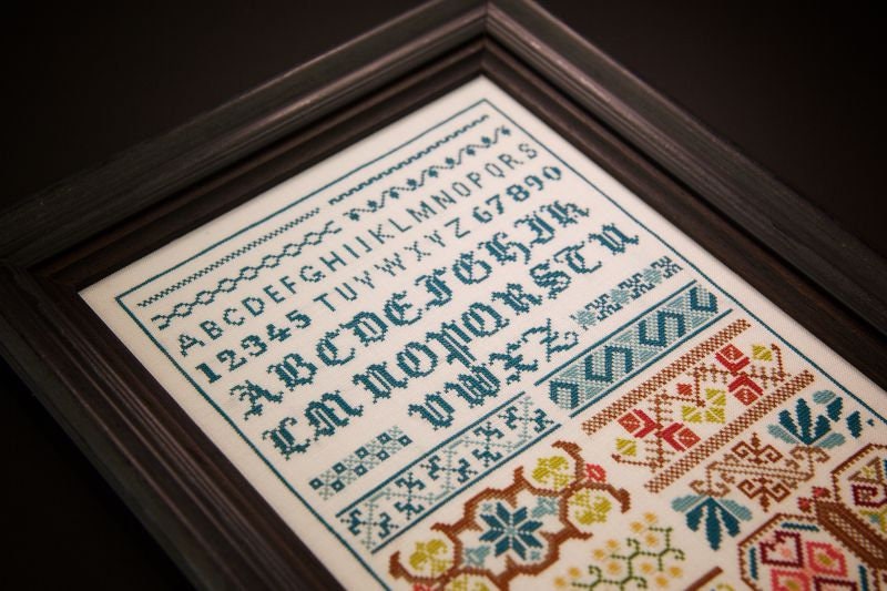 Hands Across The Sea Samplers "Emilie Kalwar 1890" Counted Cross Stitch Pattern, Reproduction Sampler, Paper Booklet