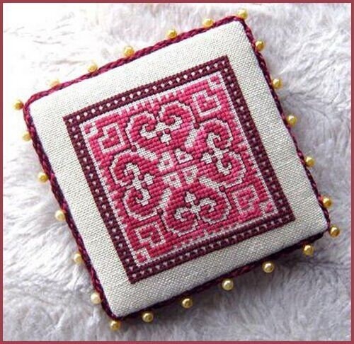HEIRLOOM EMBROIDERIES "Fleur de Lys Pinkeep"  Counted Cross Stitch Pattern + Dinky-Dyes Silks Included  Chart, Pattern Only