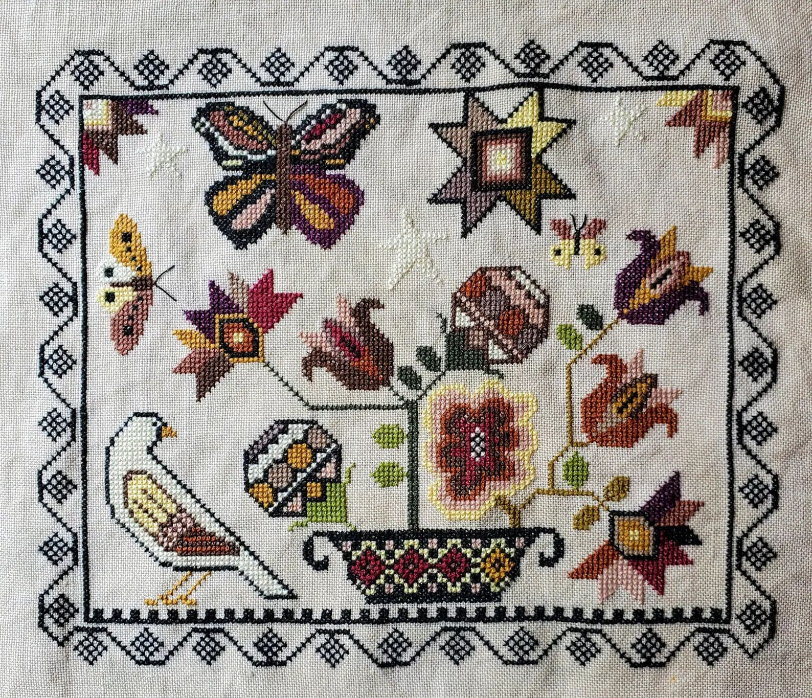 THE ARTSY HOUSEWIFE "Summer Solstice" Counted Cross Stitch Pattern, Chart, Pattern Only