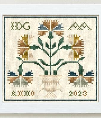 MODERN FOLK EMBROIDERY "Carnation Vase Pincushion" Counted Cross Stitch Pattern, Dutch Sampler, 2nd in a Series of 3, Pattern Only