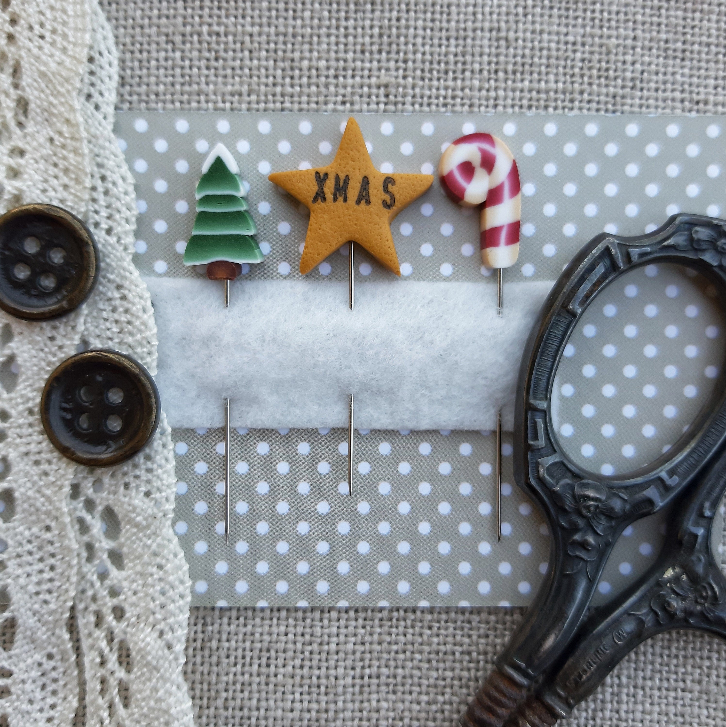 PUNTINI PUNTINI "Sparkle and Shine" Plus 3-Handmade Pins Included, Counted Cross Stitch, Christmas, Needlework Marketplace 2023 Release