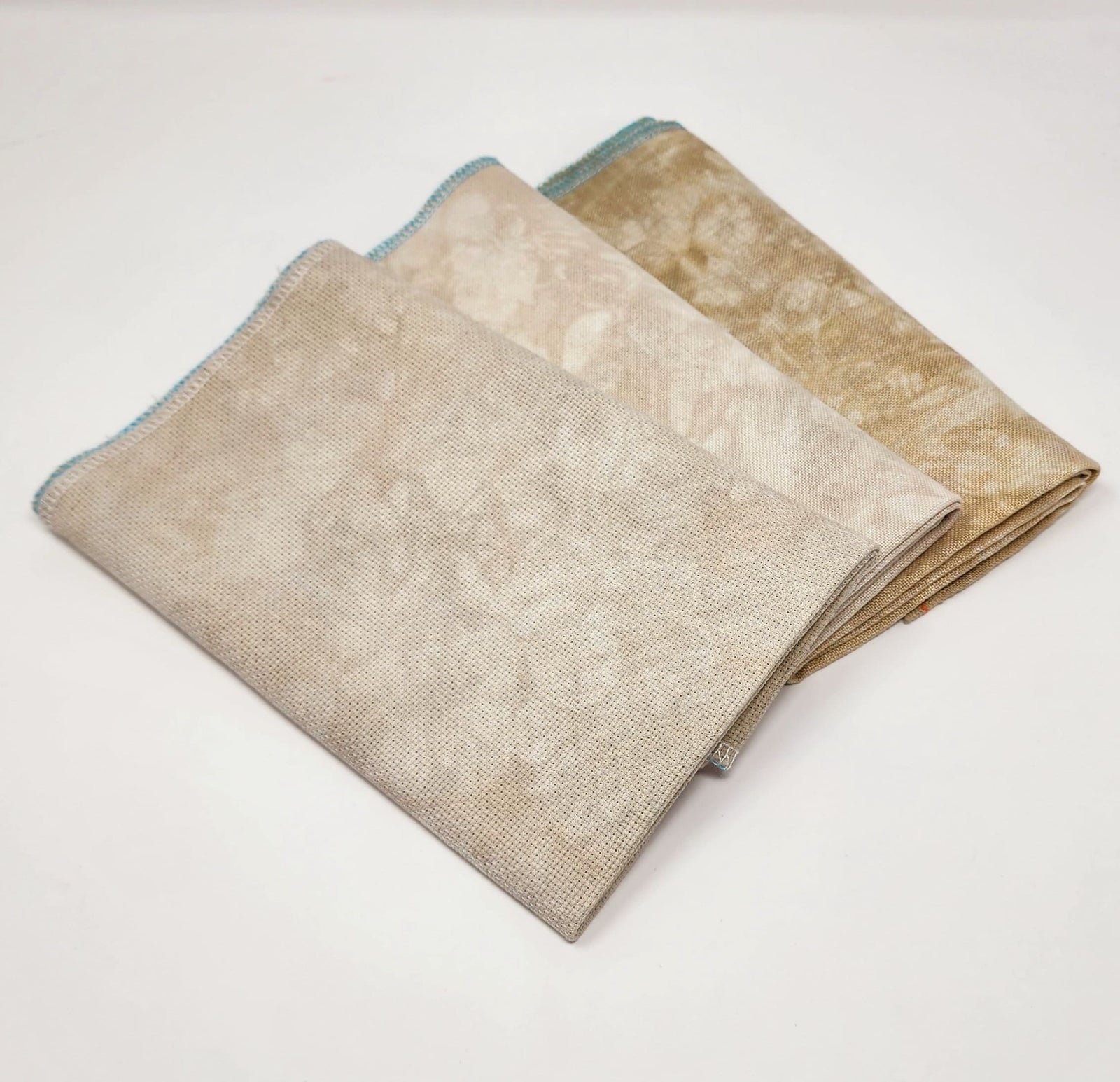 SAND DOLLAR ~ 36 ct. Edinburgh Linen by BeStitchMe ~ Hand Dyed Fabrics ~ 100% Linen ~ 36 Count