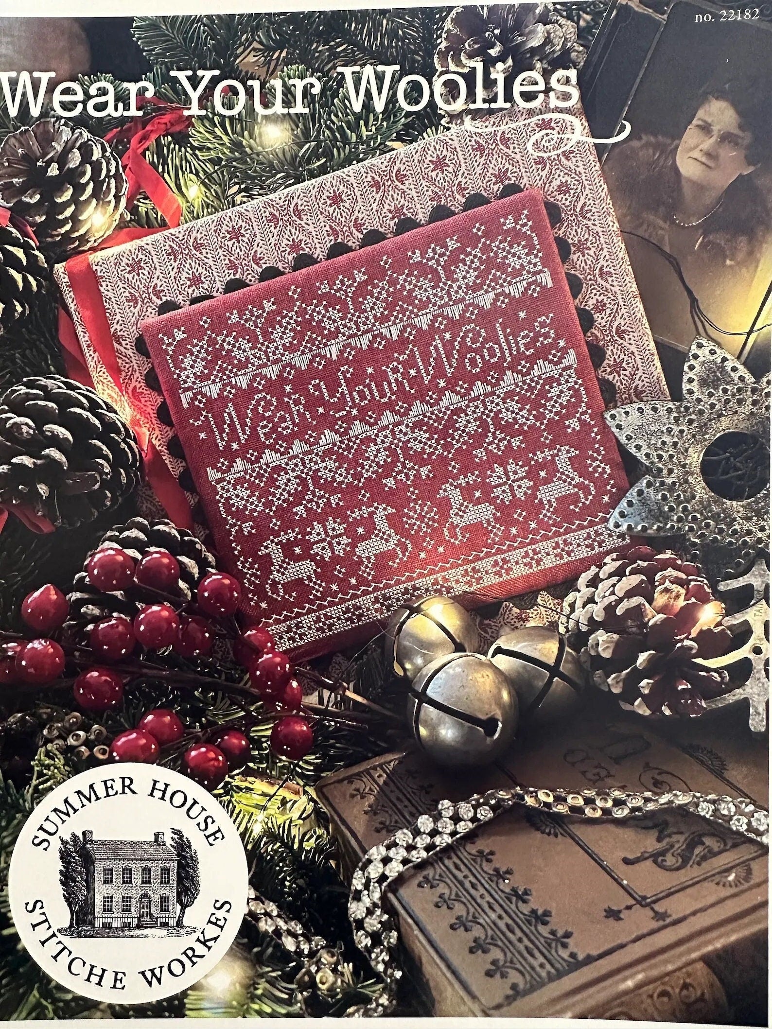 SUMMER HOUSE Stitche Workes "Wear Your Woolies" Counted Cross Stitch Pattern, Holiday Decor, Winter, Chart, Pattern Only