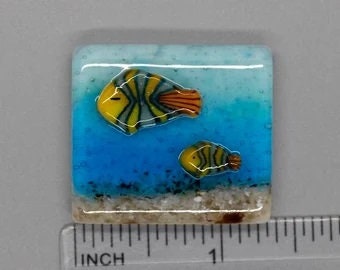 BEAU VERRE ART "Harlequin Fish Fused Glass Needle Minder"  Fused Glass  Magnet  Needleminder  One-of-a-Kind, Handcrafted, 5219