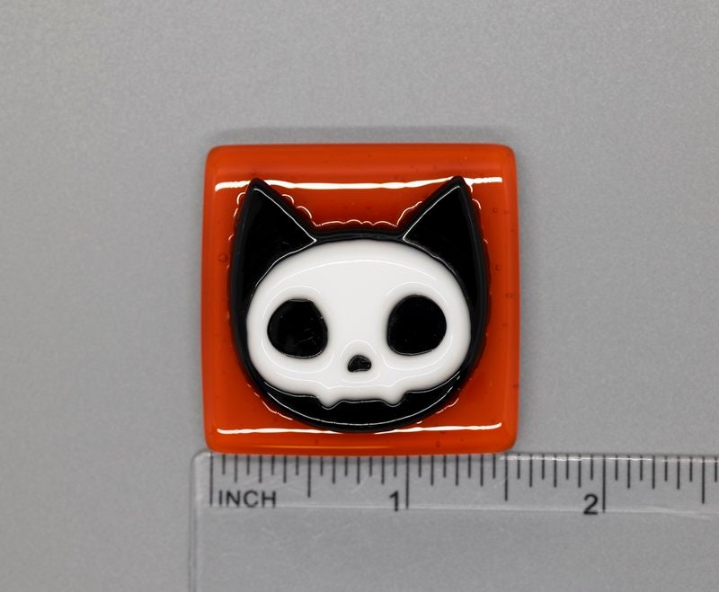 BEAU VERRE ART "Skull Kitty Needle Minder"  Fused Glass  Magnet  Halloween Needleminder  One-of-a-Kind, Handcrafted