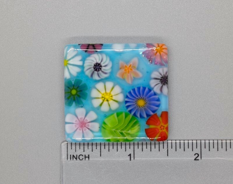 BEAU VERRE ART "Floral Fused Glass Needle Minder"  Fused Glass  Magnetic  Beautiful Colors, Needleminder, One-of-a-Kind, Handcrafted 5342