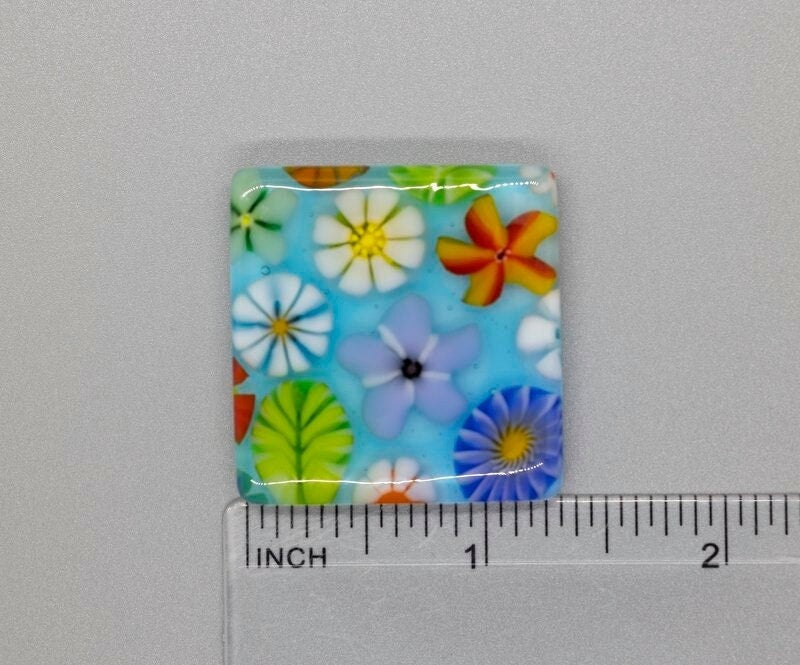 BEAU VERRE ART "Floral Fused Glass Needle Minder"  Fused Glass  Magnetic  Beautiful Colors, Needleminder, One-of-a-Kind, Handcrafted 5338
