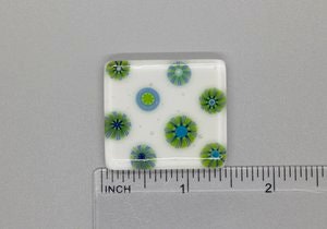 BEAU VERRE ART "Dots Fused Glass Needle Minder"  Magnet  Needleminder  One-of-a-Kind  Handcrafted 5363