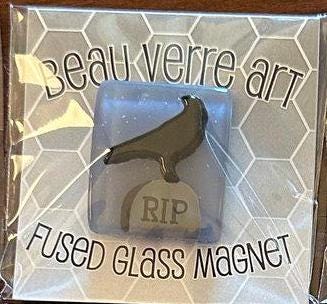 BEAU VERRE ART "Halloween Crow on Gravestone Fused Glass Needle Minder"  Magnet  Needleminder  One-of-a-Kind  Handcrafted by Kelly