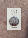 MAISON CHOISEL - Needle Minder - G. Leger - Reflets de Soie Needleminder - Size 1.5"