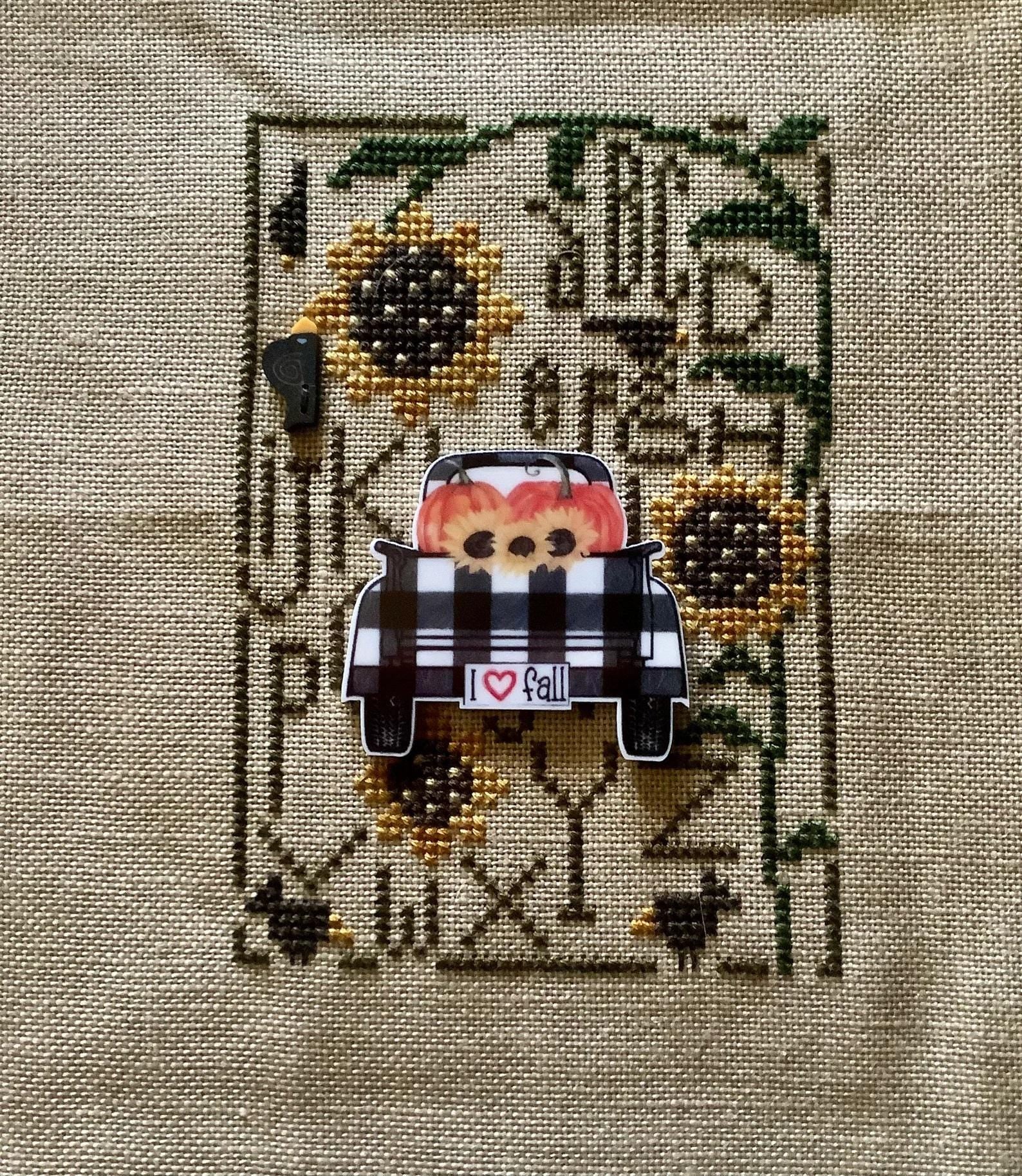ZIGGY'S  DESIGNS "Fall/Love Needleminder"  Needlework Accessories