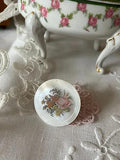 MAISON CHOISEL - Mother of Pearl Needle Minder - Ernestine Briere - Reflets de Soie Needleminder - Size 30mm Diameter