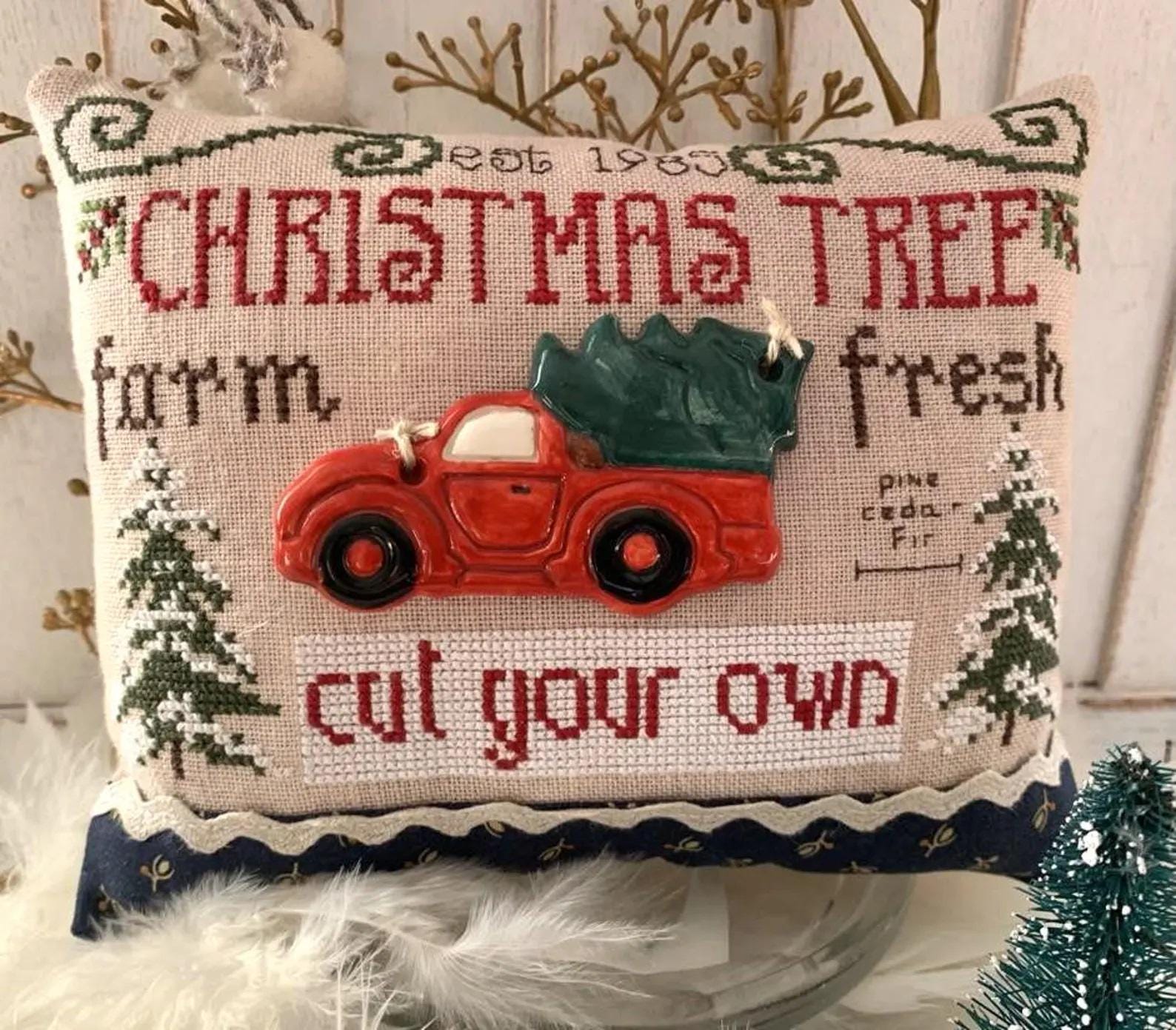 ROVARIS ~ "Christmas Tree Sign Kit" Counted Cross Stitch Pattern + KIT, Handmade from Samone, Italy