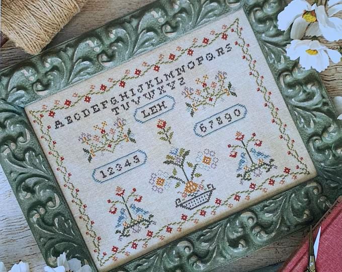 Bee In My Bonnet Co. "Vintage Sampler" by Lori Holt of Bee in my Bonnet, Chart, Pattern Only