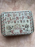 MAISON CHOISEL - Tin Box - Lucie Nuret - Reflets de Soie - 4.33" x 3.15" x 0.95"