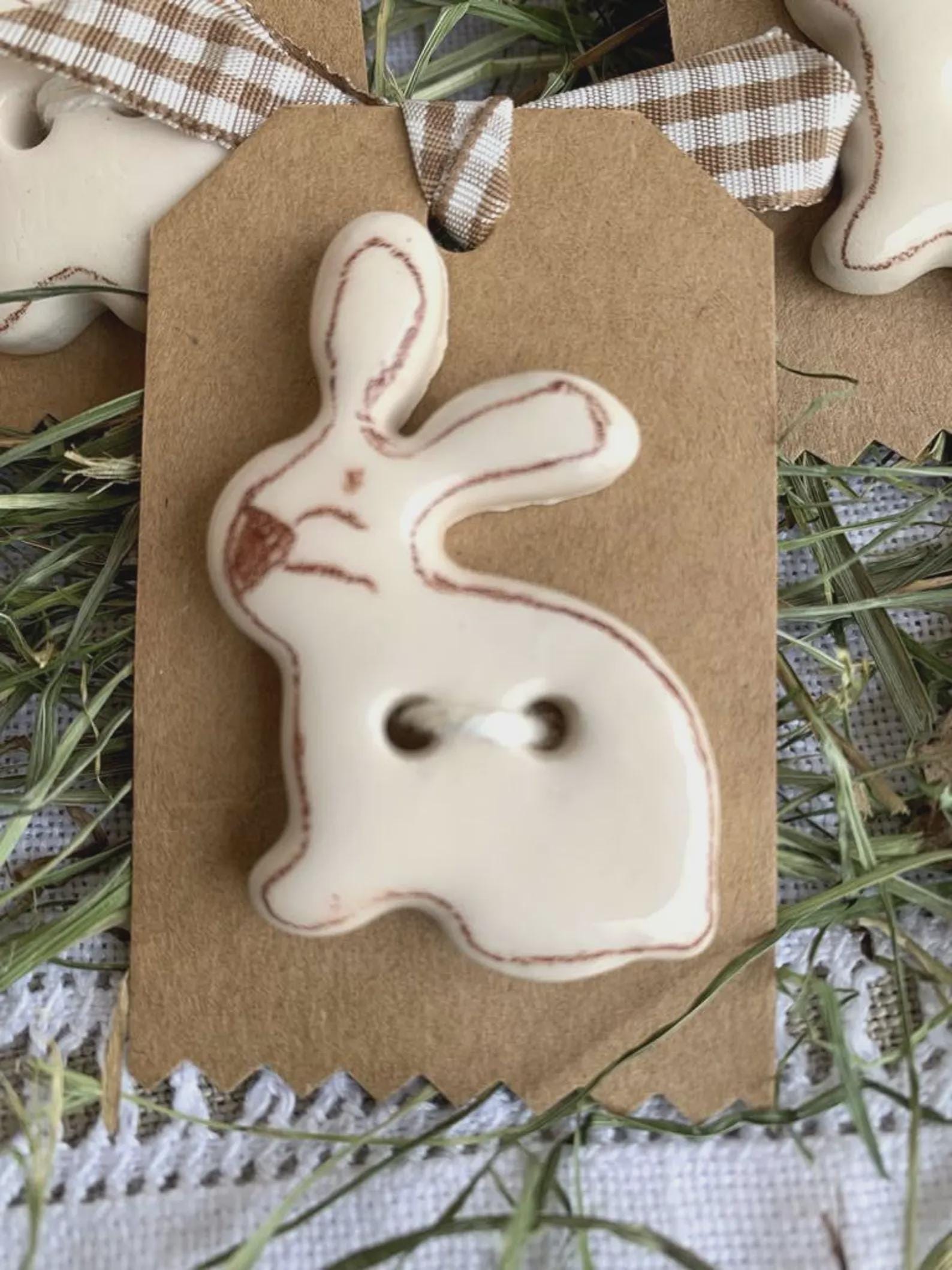 Rovaris ~ Ceramic Creamy White Rabbit Button, Handmade from Samone, Italy