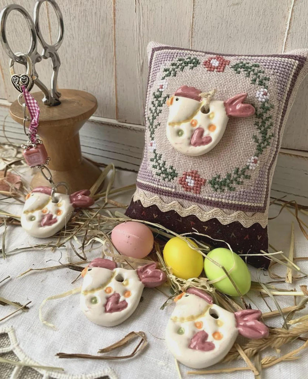 ROVARIS ~ "Little Hen Ceramic Little Cushion Kit" Counted Cross Stitch Pattern + KIT, Handcrafted from Samone, Italy