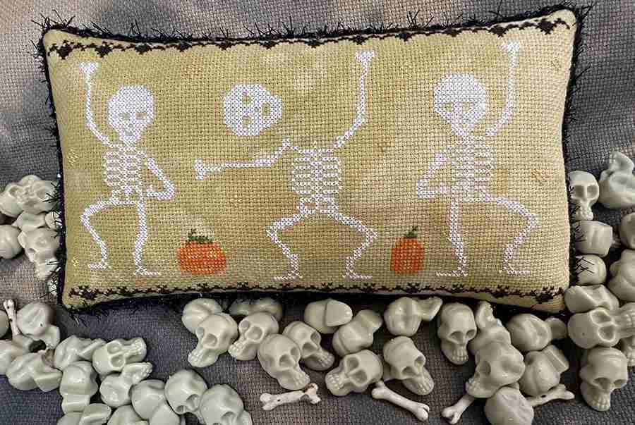REBEL STITCHER DESIGNS "Jeepers Creepers" Counted Cross Stitch Pattern  Halloween  Needlework Marketplace 2025