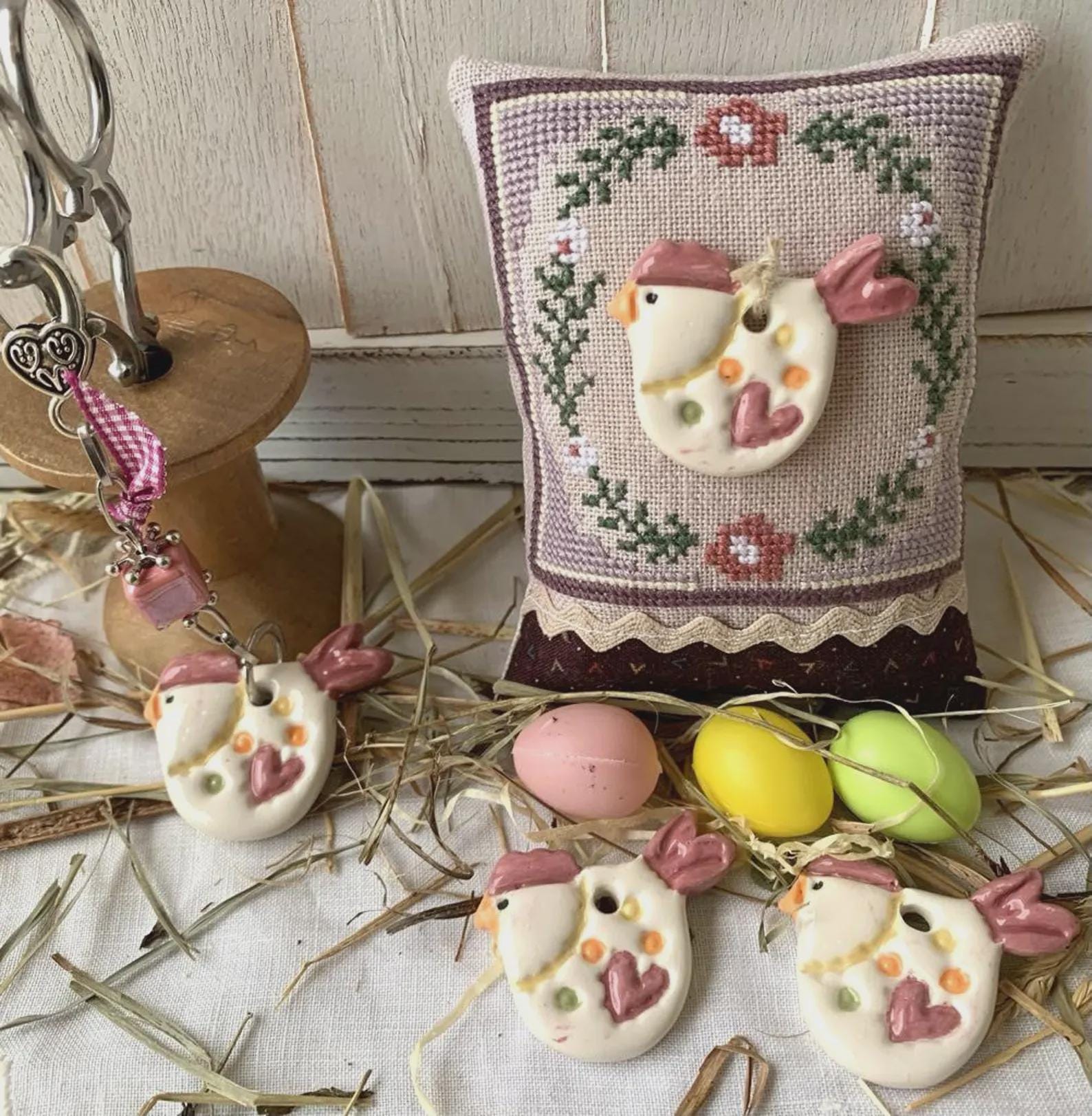 ROVARIS ~ "Little Hen Ceramic Little Cushion Kit" Counted Cross Stitch Pattern + KIT, Handcrafted from Samone, Italy