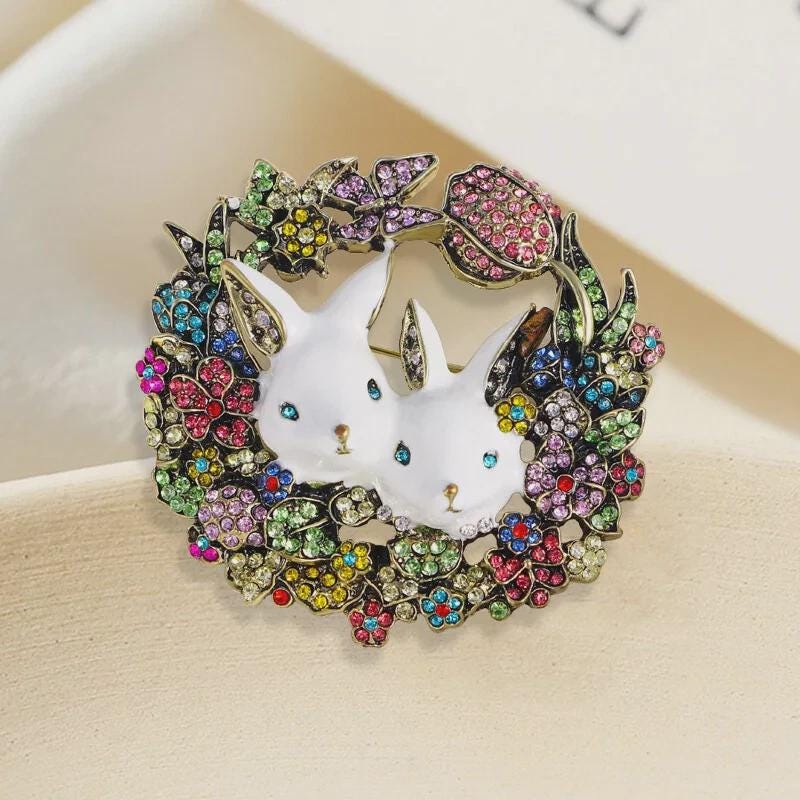 Wonderful Retro Flower Wreath Rabbit Brooch
