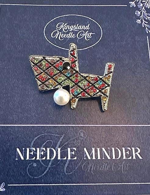 KINGSLAND NEEDLE MINDER ~ Multi-Color Dog Needle Minder, Needle Dock, Needle Nanny, Canvas Magnet, Needle Garage, Needleminder ~ Adorable!