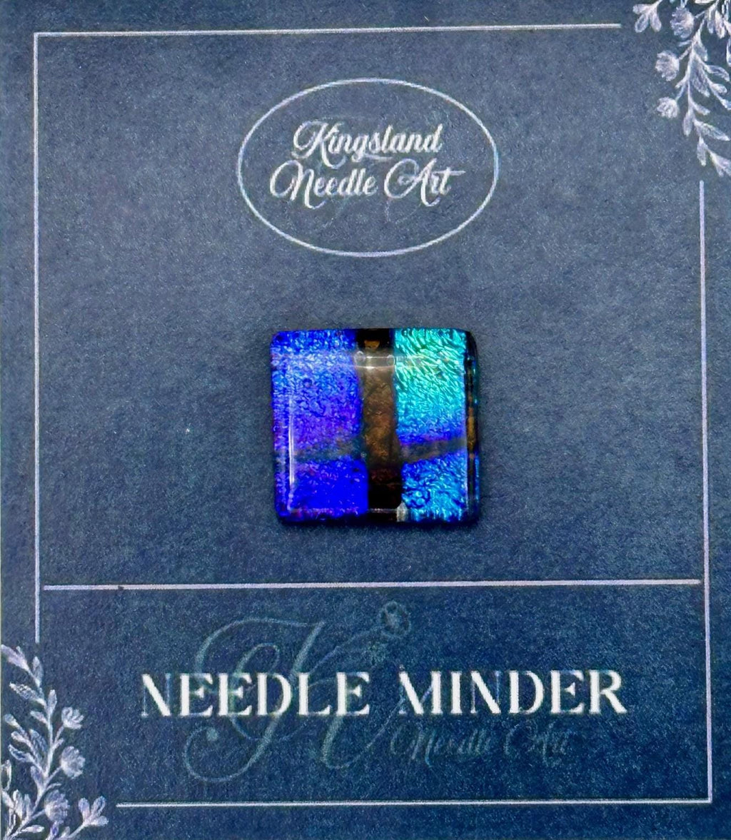 KINGSLAND NEEDLE MINDER "Fused Glass Needle Minder"  Fused Glass  Magnet  Needle dock, Needleminder  One-of-a-Kind, Handcrafted FG132