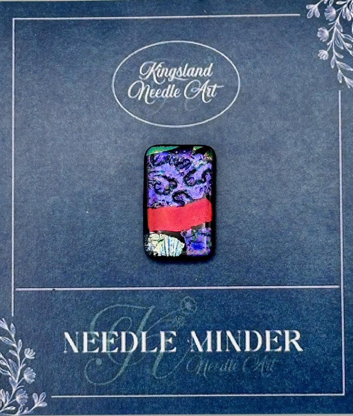 KINGSLAND NEEDLE MINDER "Fused Glass Needle Minder"  Fused Glass  Magnet  Needle dock, Needleminder  One-of-a-Kind, Handcrafted FG136