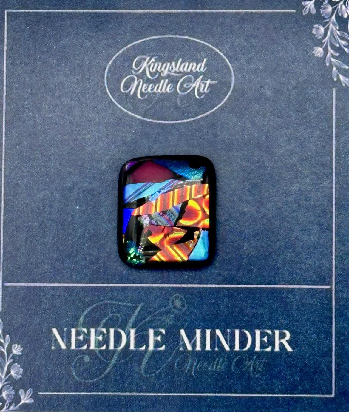 KINGSLAND NEEDLE MINDER "Fused Glass Needle Minder"  Fused Glass  Magnet  Needle dock, Needleminder  One-of-a-Kind, Handcrafted FG143