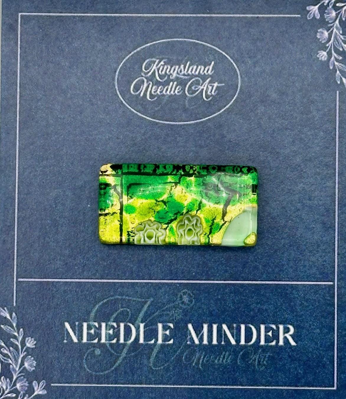 KINGSLAND NEEDLE MINDER ~ Murano Fused Glass Needle Minder, Venetian Glass Made In Italy, Needle Dock, Needle Garage, Needleminder, MG102