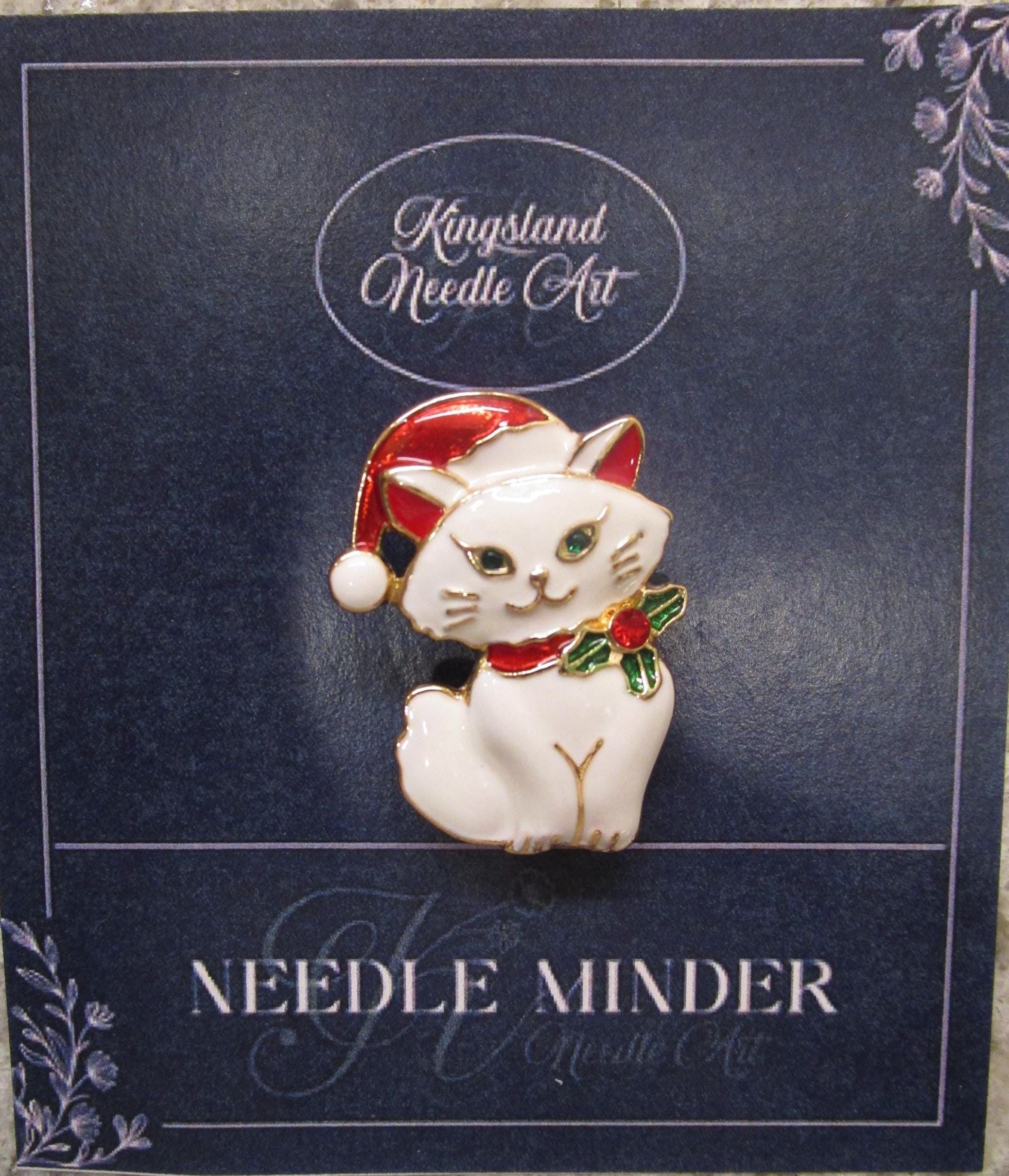 KINGSLAND NEEDLE MINDER ~ Christmas Kitty Cat Needle Minder, Needle Dock, Enamel, Magnet, Needle Garage, Needleminder