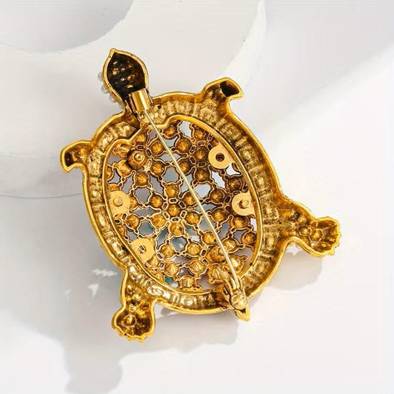 BROOCH ~ Multicolored Faux Pearl and Rhinestone Turtle Brooch ~ Gold Tone ~ Jewelry, Holidays, Great Gift Idea, Pin